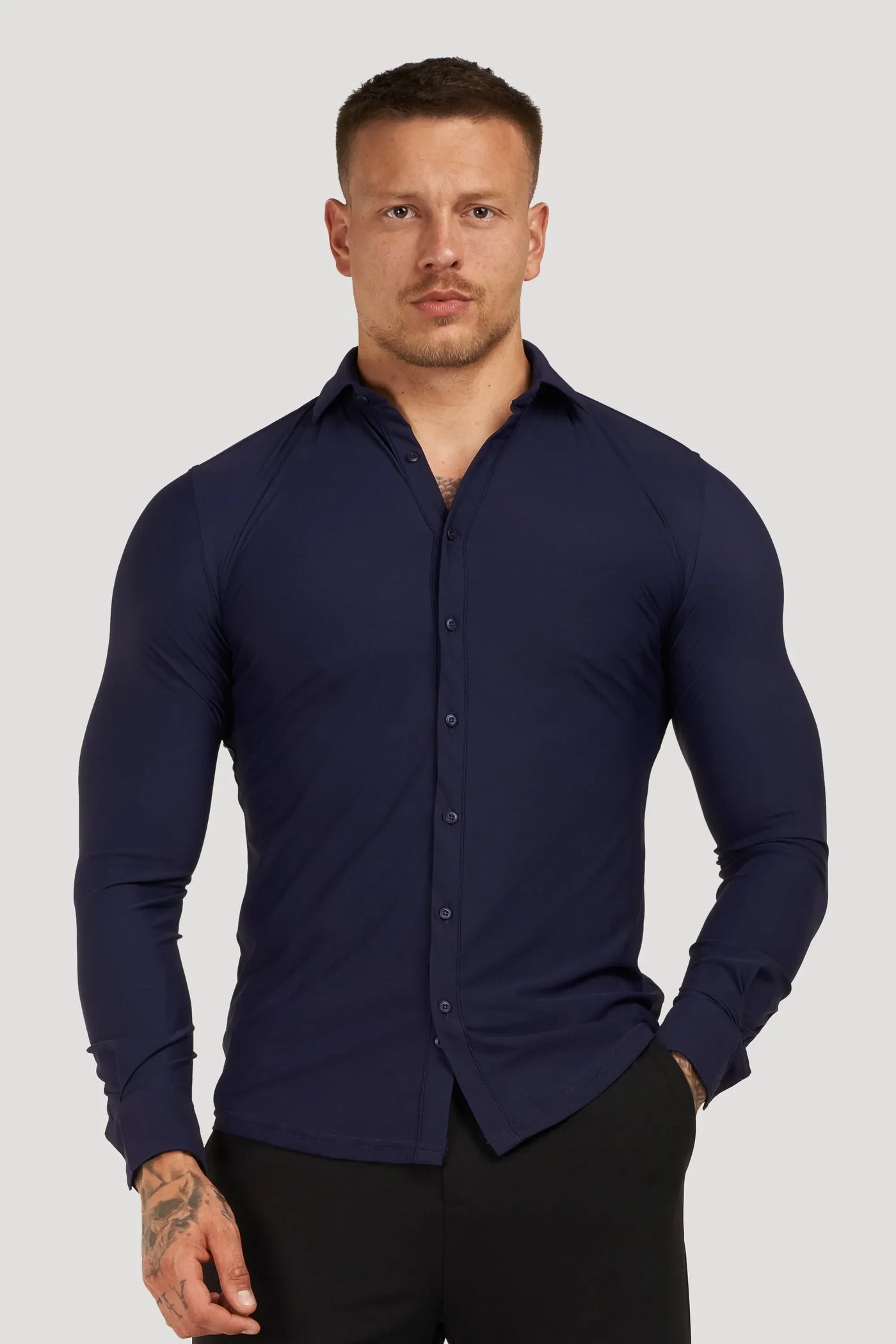 THE ATHLETIC STRETCH SHIRT